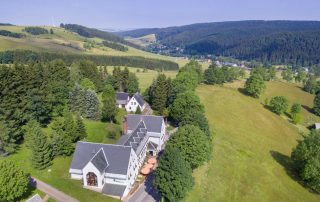 Flair & Berghotel Talblick aus der Adlerperspektive