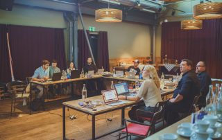 eagleControl-Seminar Altes Mädchen